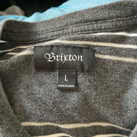 Brixton long sleeve size large - Picture 3 of 3